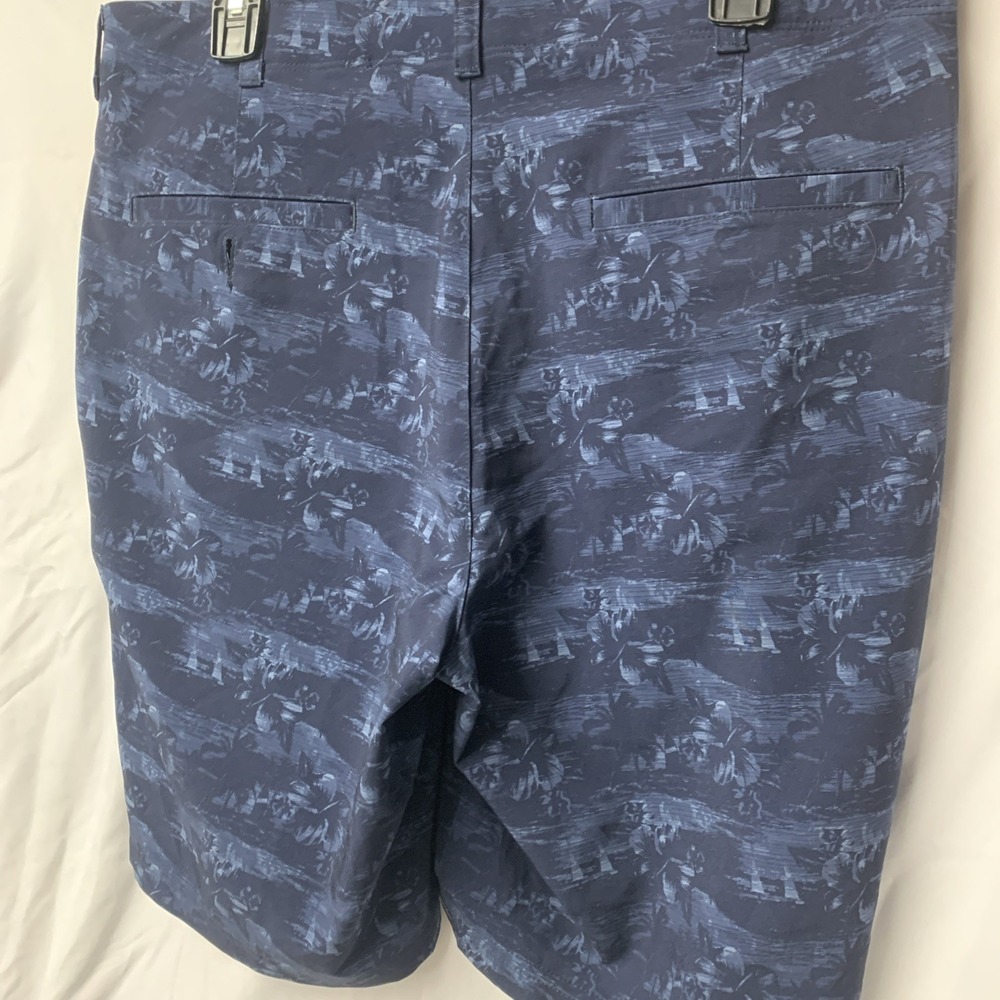 Ben Hogan Performance Golf Shorts Casual Men's Size 36 Flat Front Blue Floral - Picture 8 of 9